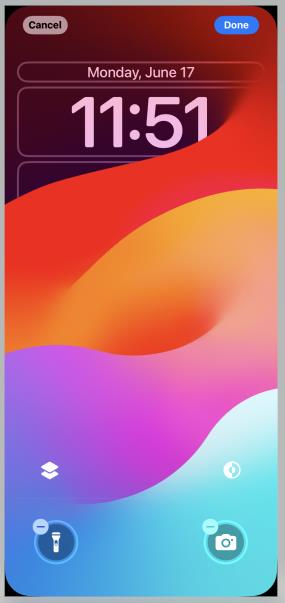 customize the bottom of the lock screen