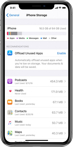 Delete data from the iPhone that you don't need